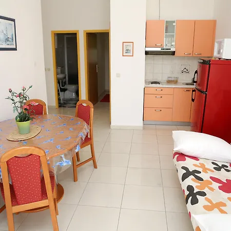 Apartment Apartmani Ukalovic *