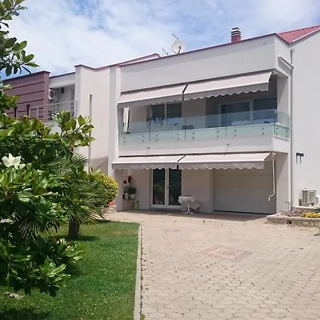 Apartment Apartmani Ukalovic Zadar