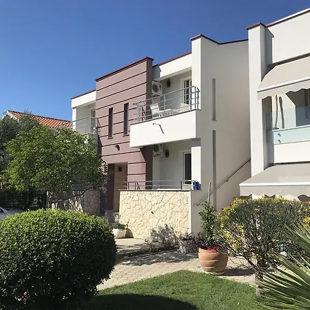 Ukalovic Διαμέρισμα Ζαντάρ